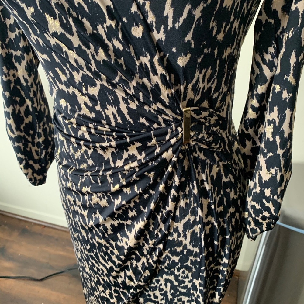 Leopard print long sleeve dress. - Picture 4 of 4